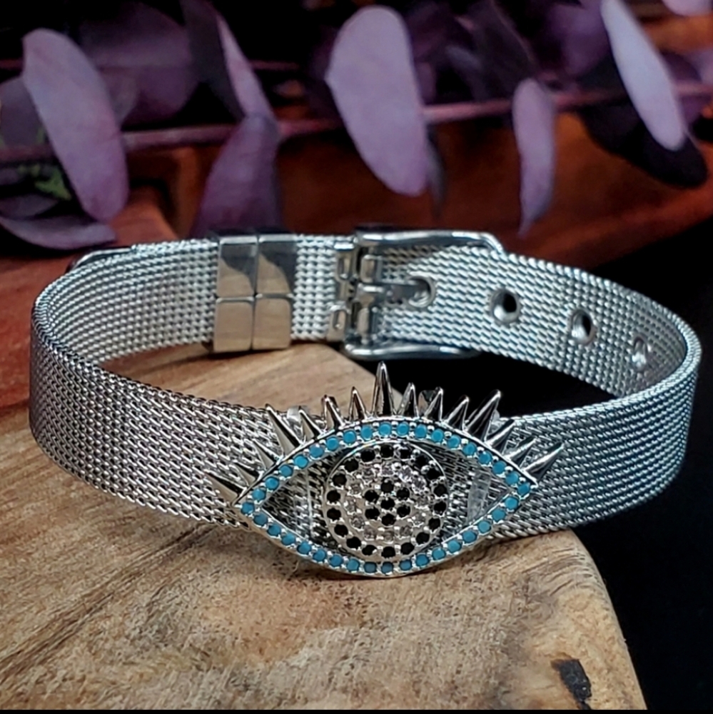 Platinum plated Contemporary Jewelry Blue Evil Eye Protective Bracelet